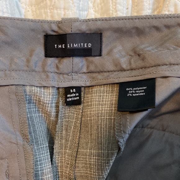 Amazing plaid wide leg pants - never worn 🌸 bundle and save - Picture 5 of 6